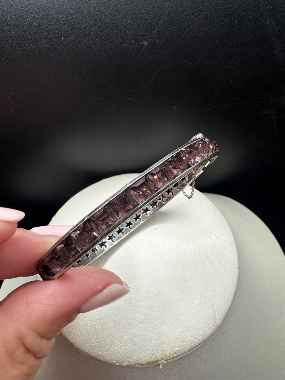 Vintage 1920s Art Deco Sterling Silver Amethyst hinged bangle bracelet
